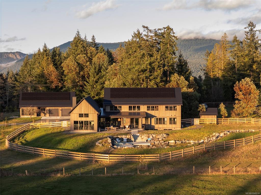 Main View of 1210 Cherry Point Rd, Cobble Hill, BC, V0R 1N2