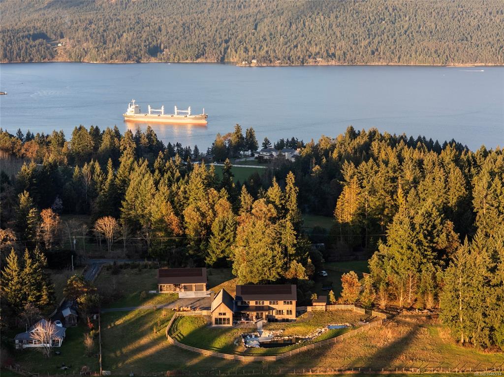 Third View of 1210 Cherry Point Rd, Cobble Hill, BC, V0R 1N2