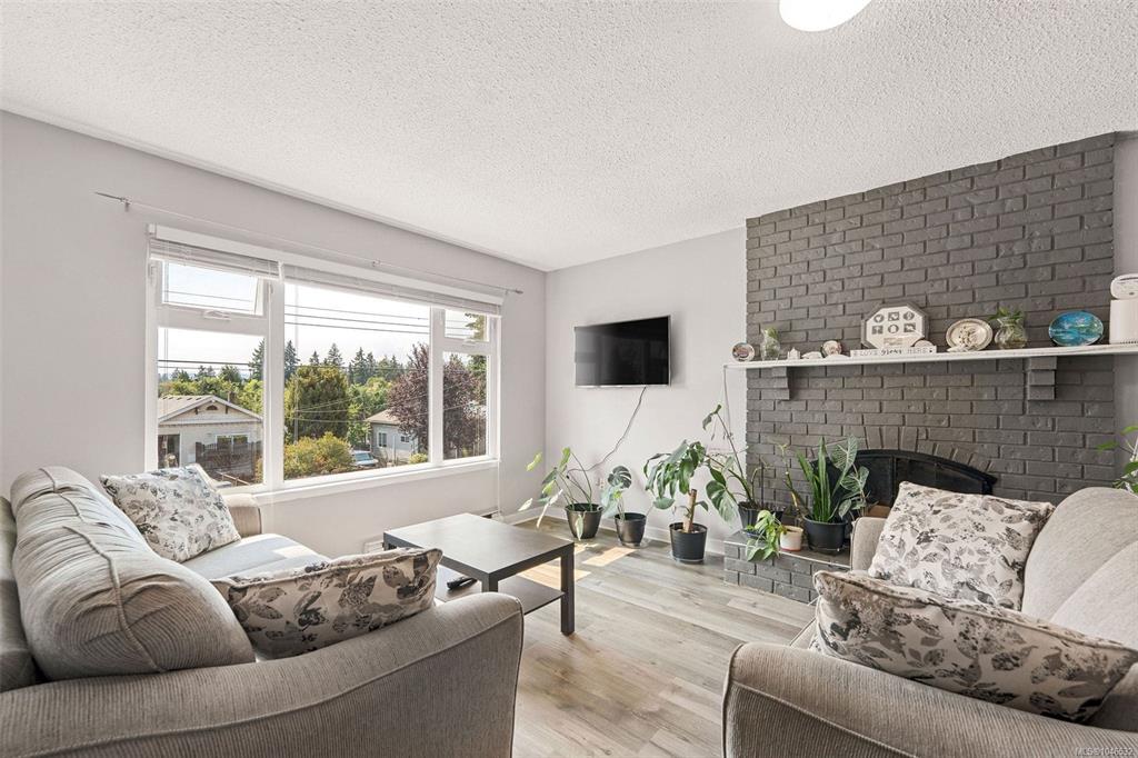 Third View of 524 Rosehill St, Rosehill, Nanaimo, BC, V9S 1E6