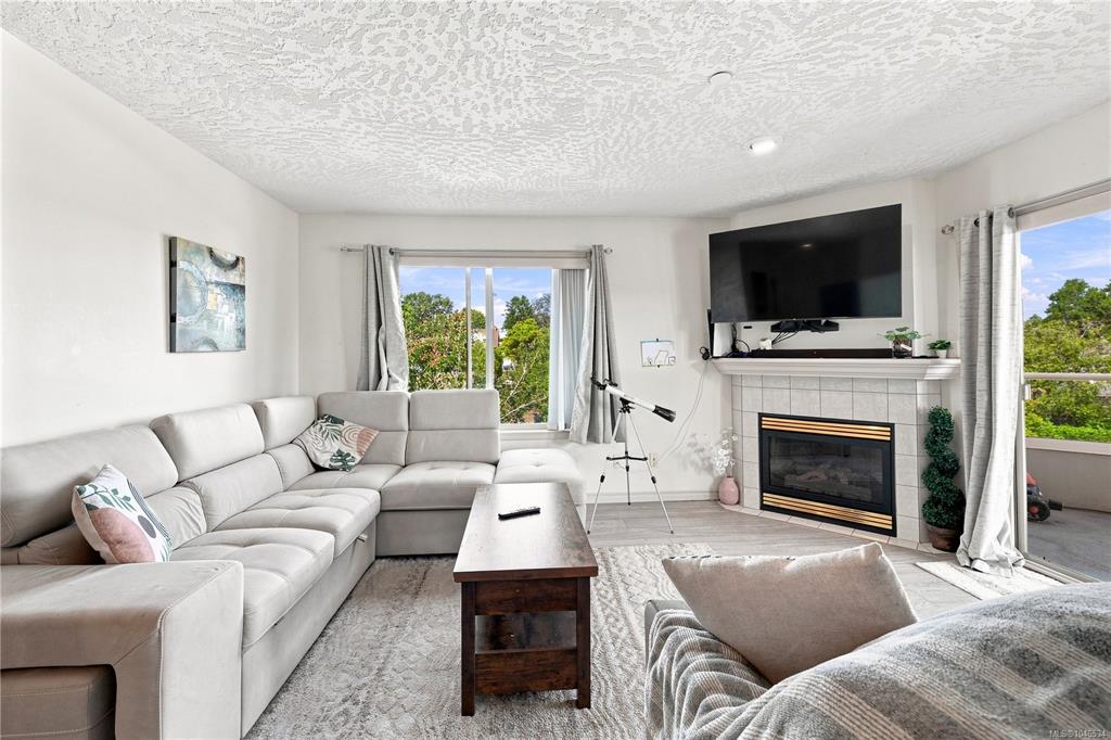 Fourth View of 3700 Carey Rd, Saanich, BC, V8Z 4C2