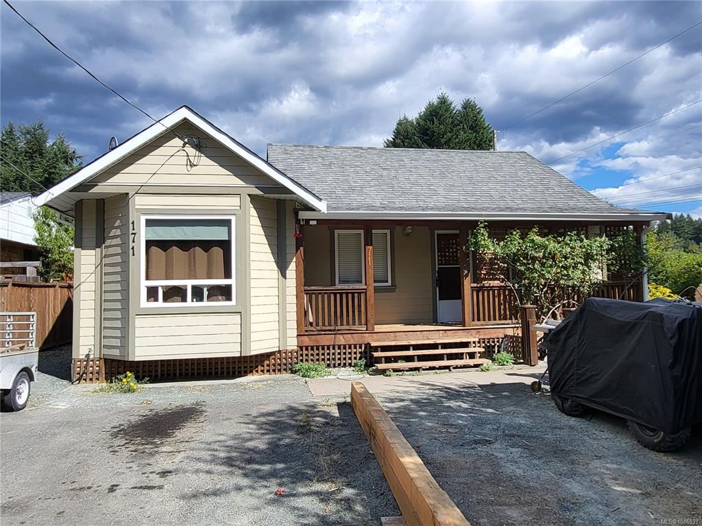 Second View of 171 Macdonald Rd, Lake Cowichan, BC, V0R 2G0