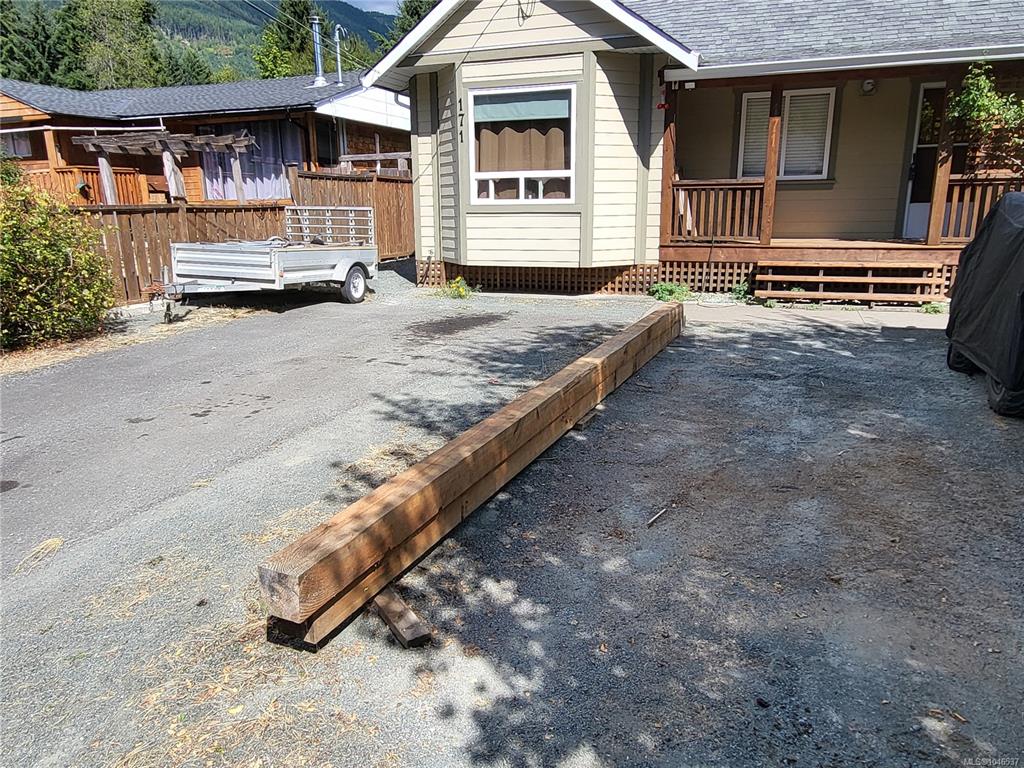 Fourth View of 171 Macdonald Rd, Lake Cowichan, BC, V0R 2G0
