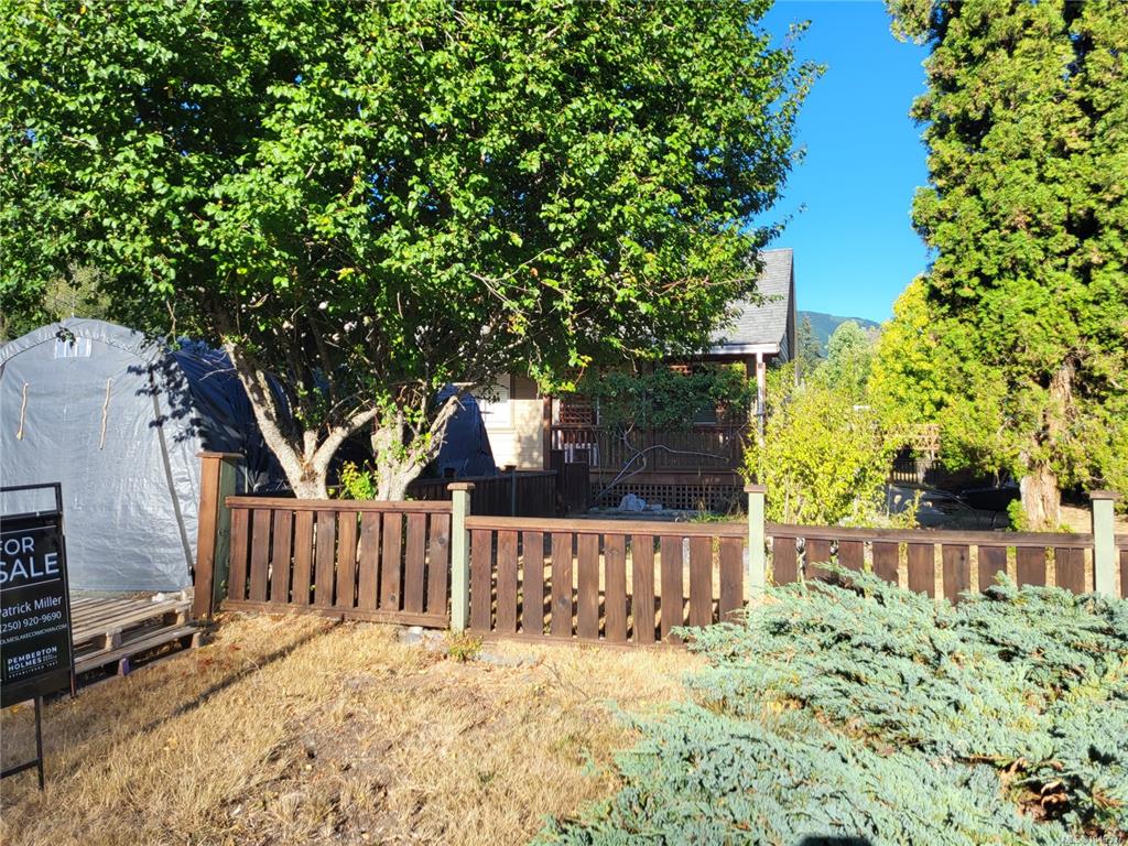 Fifth View of 171 Macdonald Rd, Lake Cowichan, BC, V0R 2G0