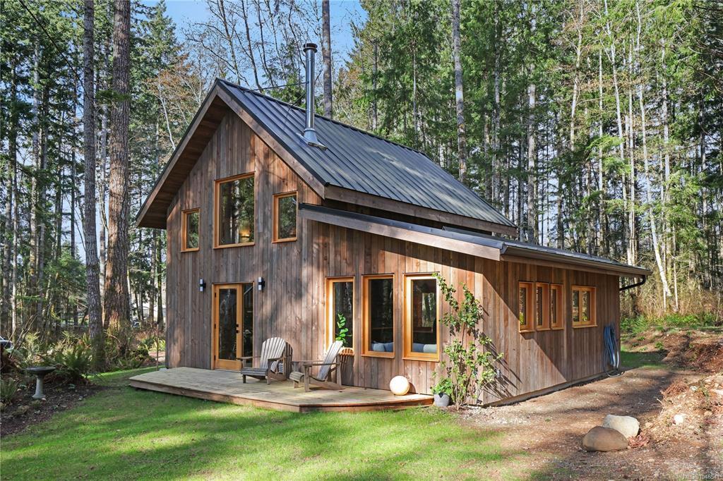 Third View of 2138 Left Rd, Courtenay, BC, V9J 1T9
