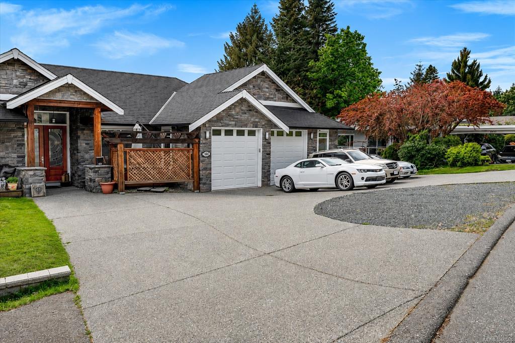 Third View of 1460 Sherwood Dr, Nanaimo, BC, V9T 1G7