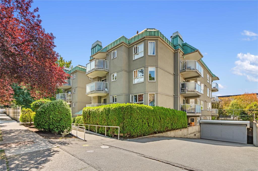 2520 Wark St, 1046553, BC,