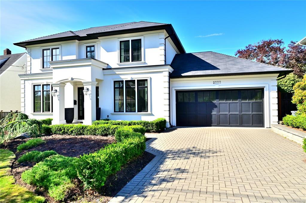 2777 Dewdney Ave, 1046560, BC,