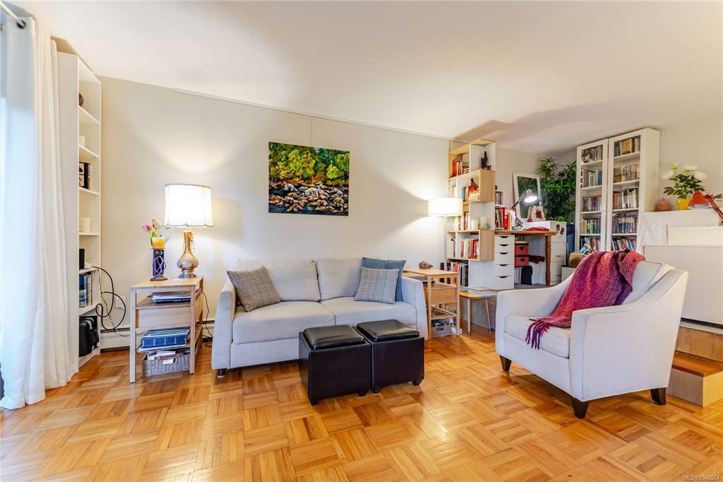 Fifth View of 250 Douglas St, Victoria, BC, V8V 2P4