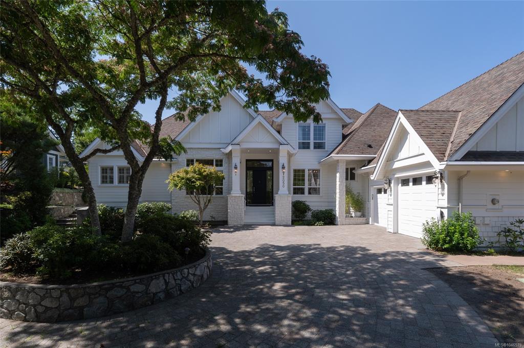 Second View of 2050 Troon Crt, Langford, BC, V9B 6R6