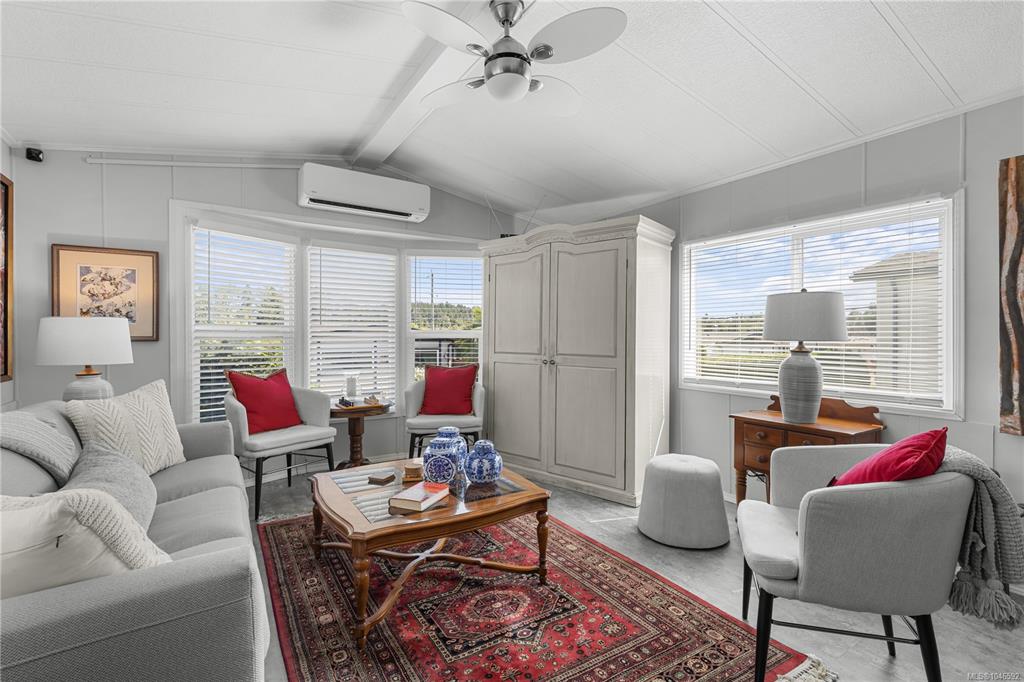 Second View of 7701 Central Saanich Rd, Central Saanich, BC, V8M 2B6