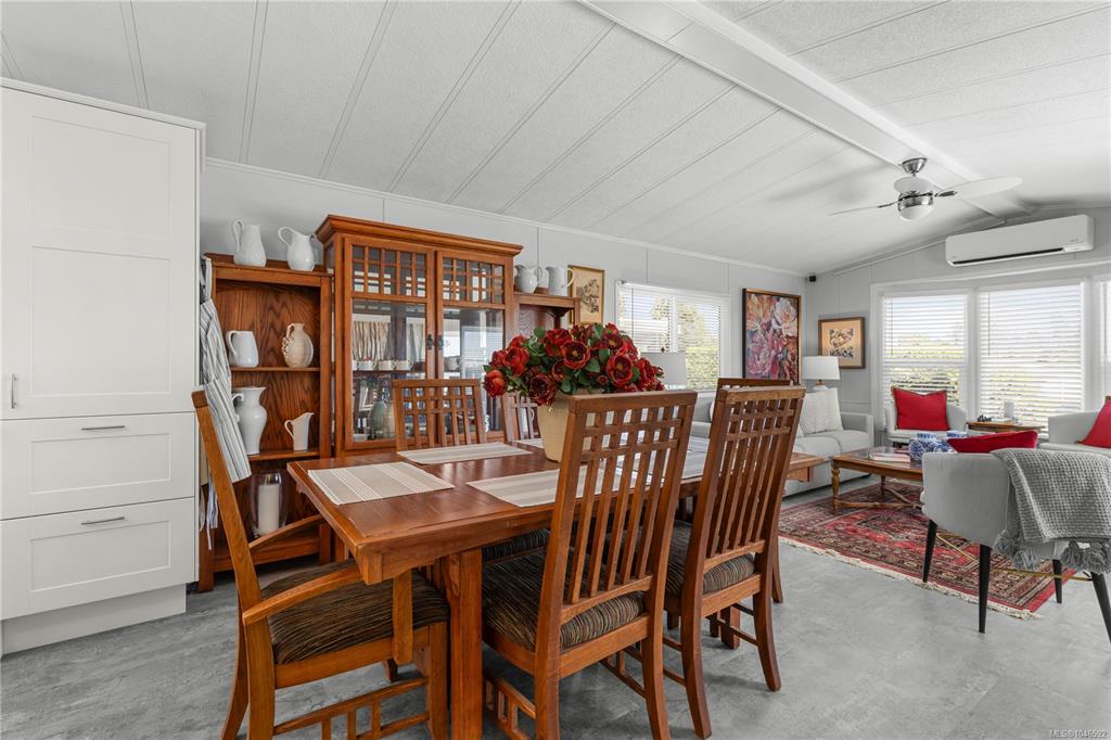 Fourth View of 7701 Central Saanich Rd, Central Saanich, BC, V8M 2B6