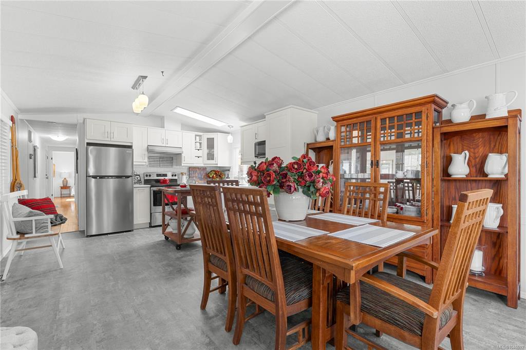 Fifth View of 7701 Central Saanich Rd, Central Saanich, BC, V8M 2B6