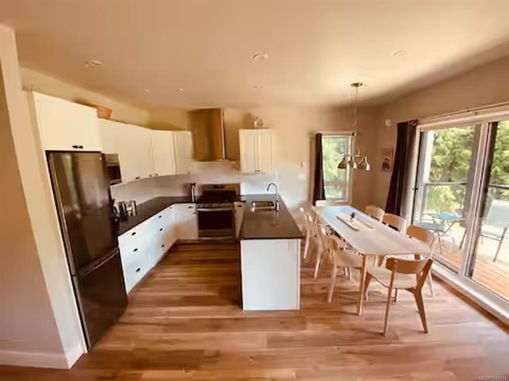 Fourth View of 6596 Baird Rd, Wild Coast Cottages Water's Edge, Port Renfrew, BC, V0S 1K0