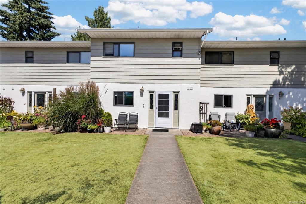 Fifth View of 864 Swan St, Lakewood, Saanich, BC, V8X 2Z3