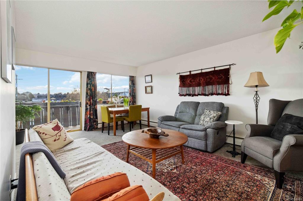 Third View of 964 Heywood Ave, Villa Royale, Victoria, BC, V8V 2Y5