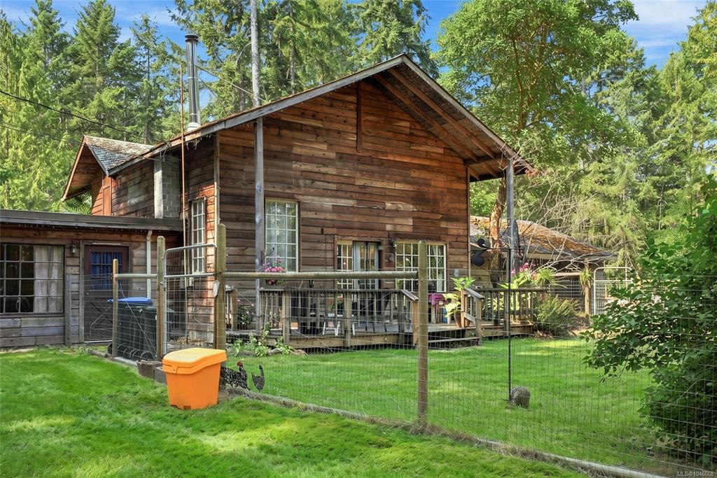 Third View of 2101 Parkway Pl, Errington, BC, V0R 1V0