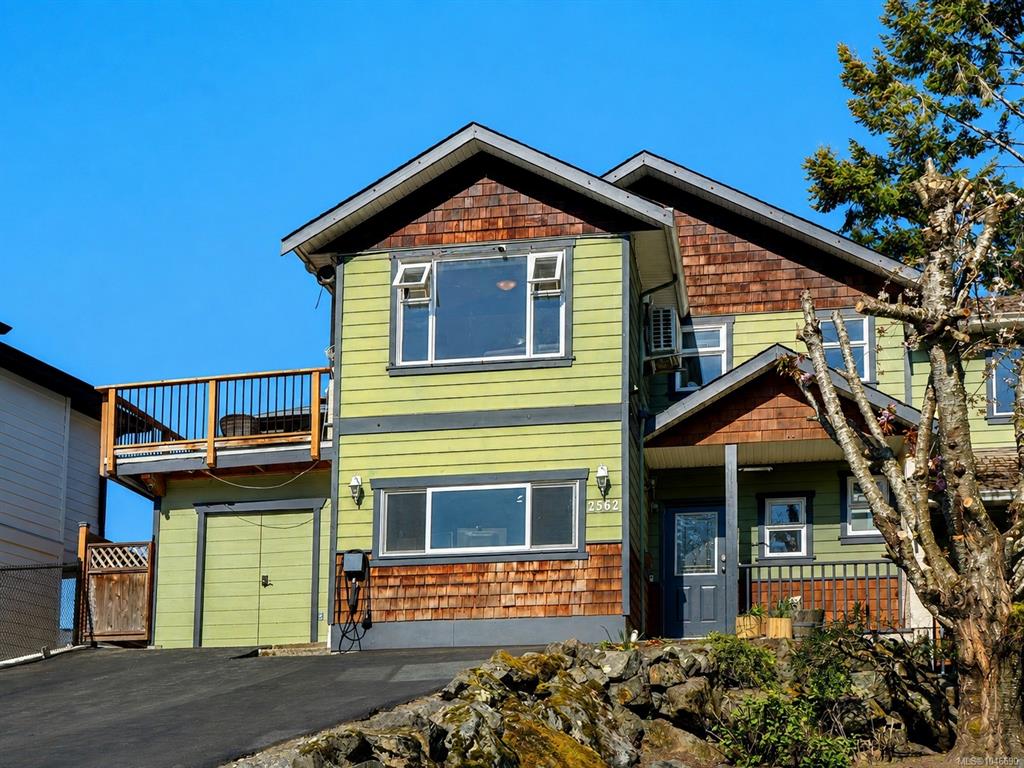 2562 Wentwich Rd, 1046690, BC,