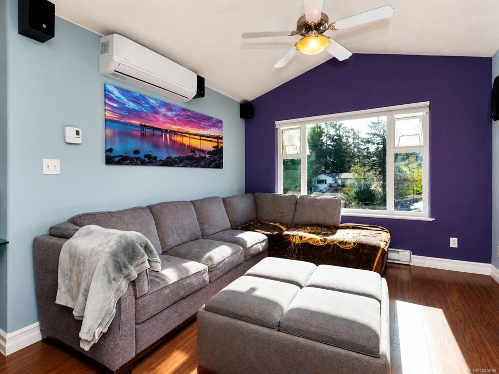 Fourth View of 2562 Wentwich Rd, Langford, BC, V9B 3N4