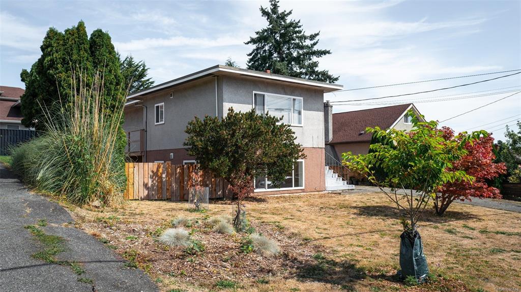 Fourth View of 946 948 Ellery St, Esquimalt, BC, V9A 4S1