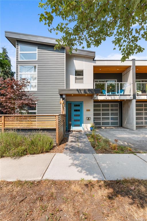 Second View of 1704 Coronation Ave, Victoria, BC, V8R 1X2