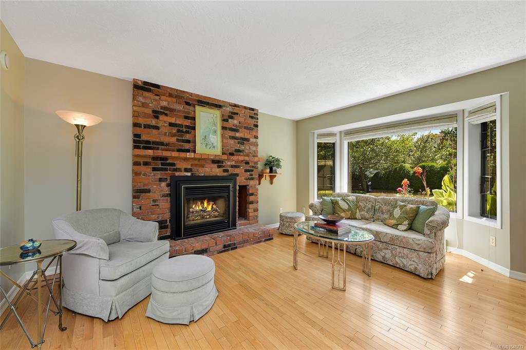Fourth View of 1142 Chapman St, Victoria, BC, V8V 2T6