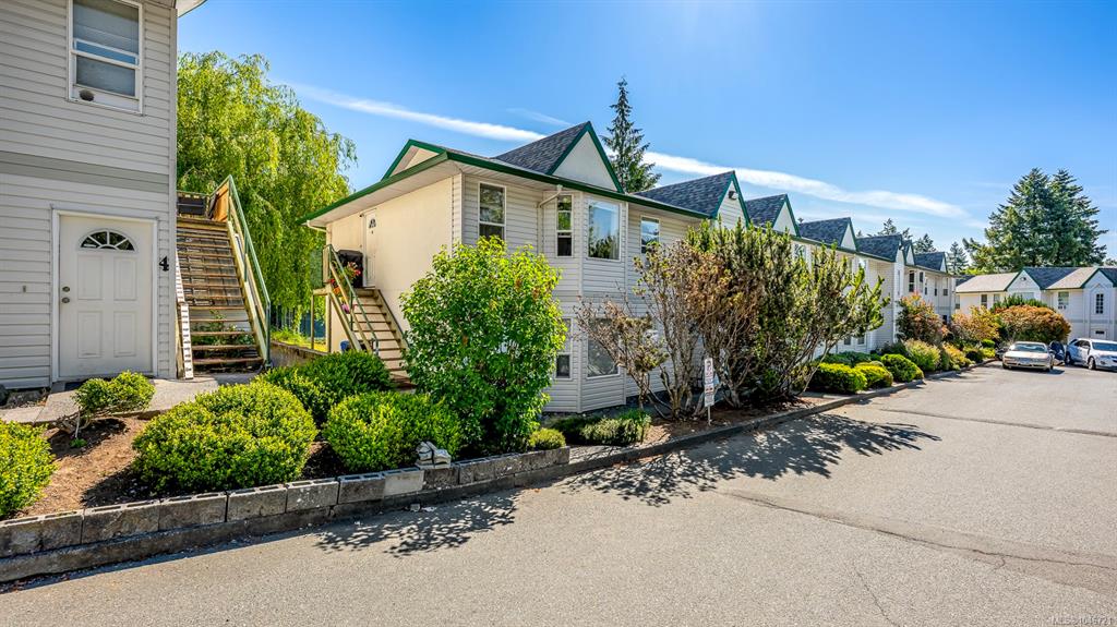 Second View of 1535 Dingwall Rd, ARBOR GLEN, Courtenay, BC, V9N 3S8