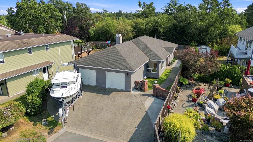 1101 Berkeley Pl, 1046748, BC,