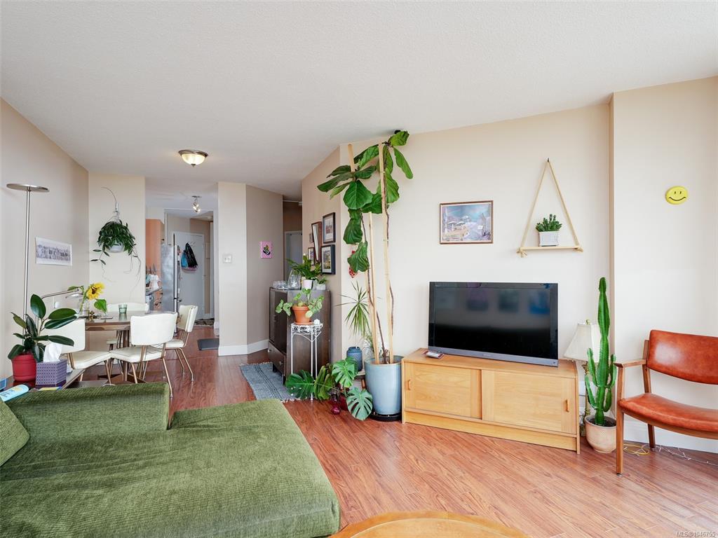 Fourth View of 620 Toronto St, Victoria, BC, V8V 1P7