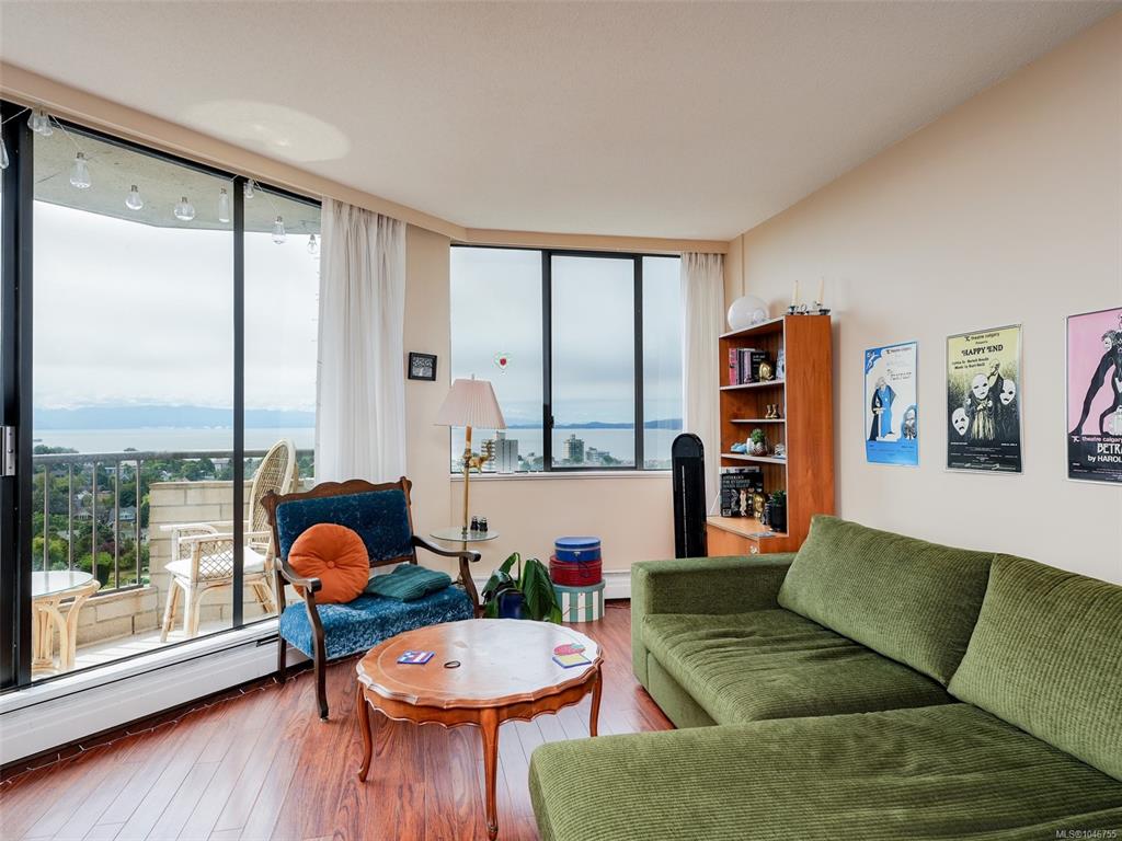 Fifth View of 620 Toronto St, Victoria, BC, V8V 1P7