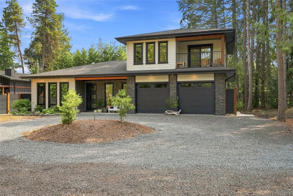 Fourth View of 935 Meadowlark Pl, Qualicum Beach, BC, V9K 1M6
