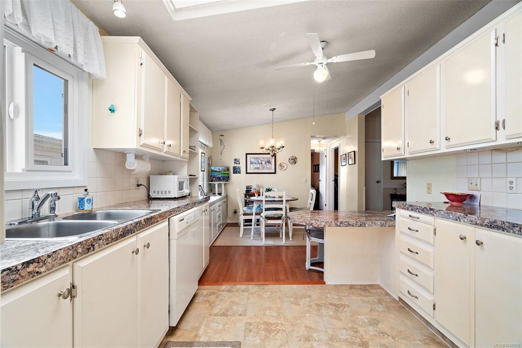 Fifth View of 7701 Central Saanich Rd, Central Saanich, BC, V0S 1M0