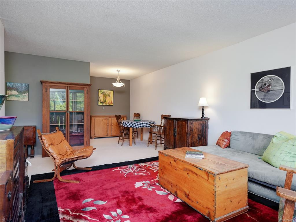 Fourth View of 964 Heywood Ave, Victoria, BC, V8V 2Y5