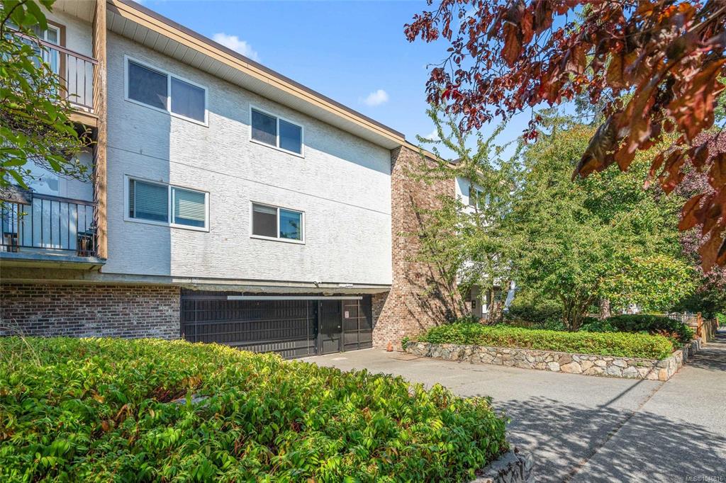 1116 Queens Ave, 1046816, BC,