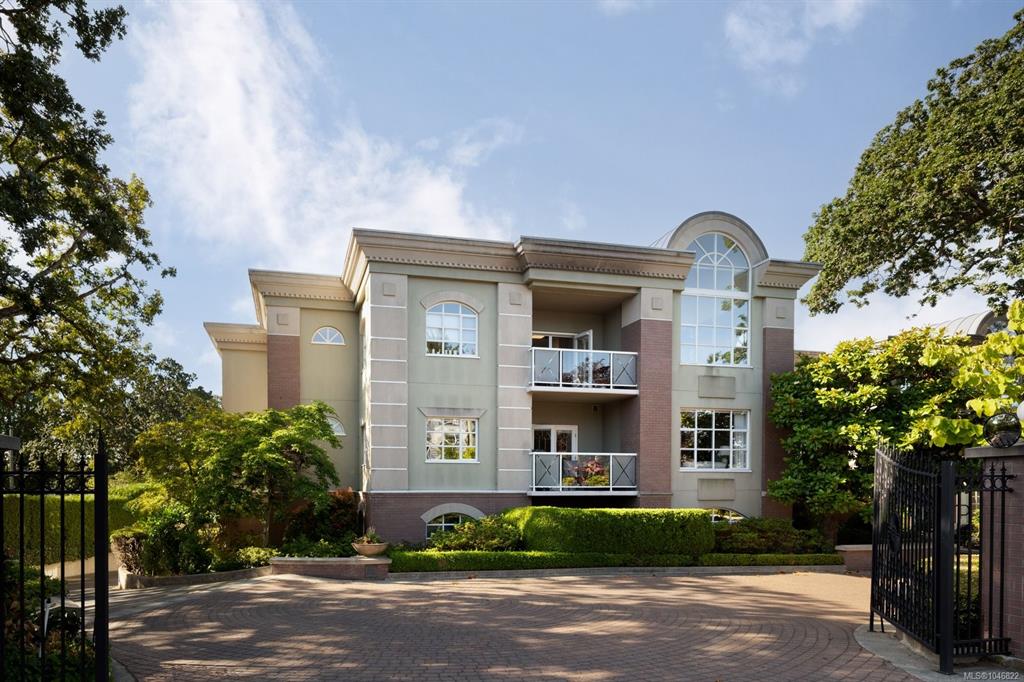 Third View of 2277 Oak Bay Ave, The Hamilton, Oak Bay, BC, V8R 1G6