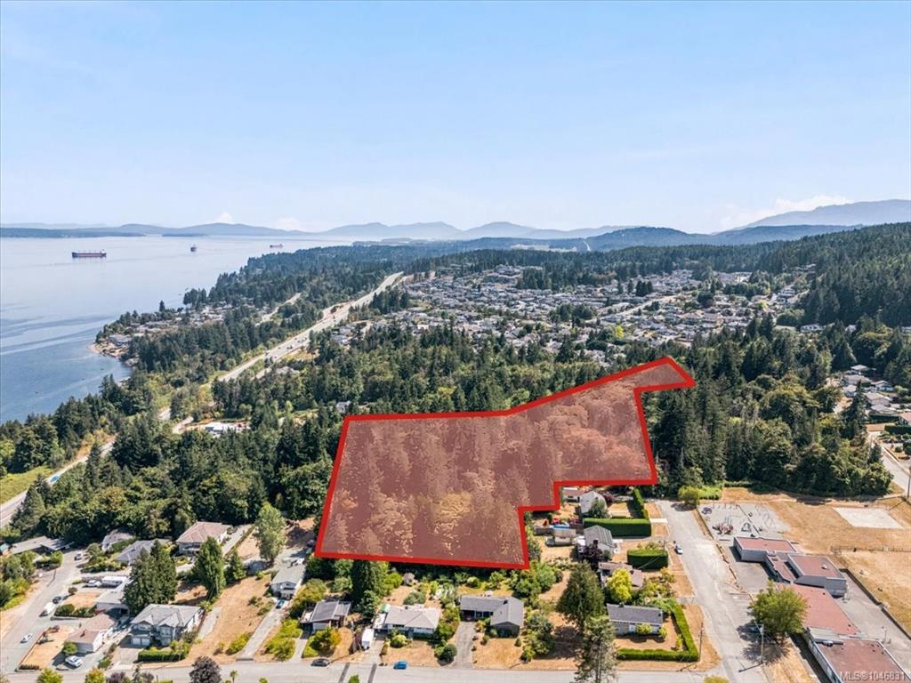 445 Parkhill Terr, 1046831, BC,