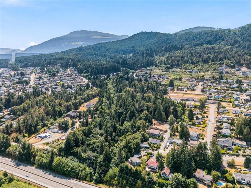 Fourth View of 445 Parkhill Terr, Ladysmith, BC, V9G 1V6