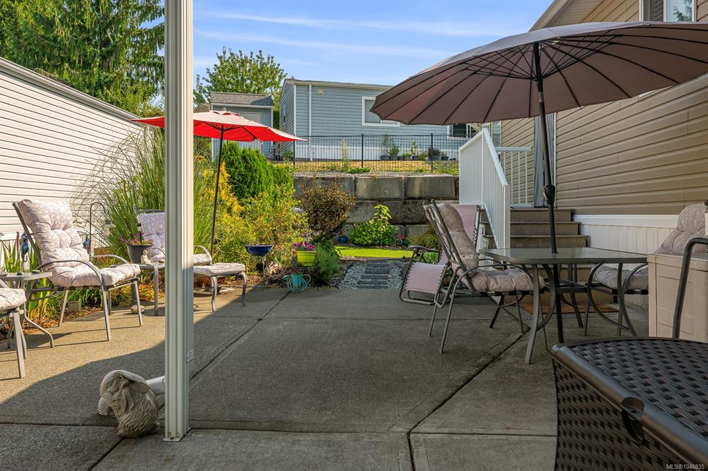 Third View of 4714 Muir Rd, Courtenay, BC, V9N 8Z6
