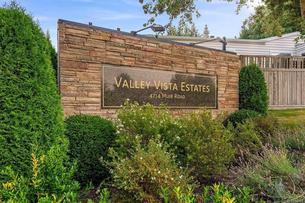 Fifth View of 4714 Muir Rd, Courtenay, BC, V9N 8Z6