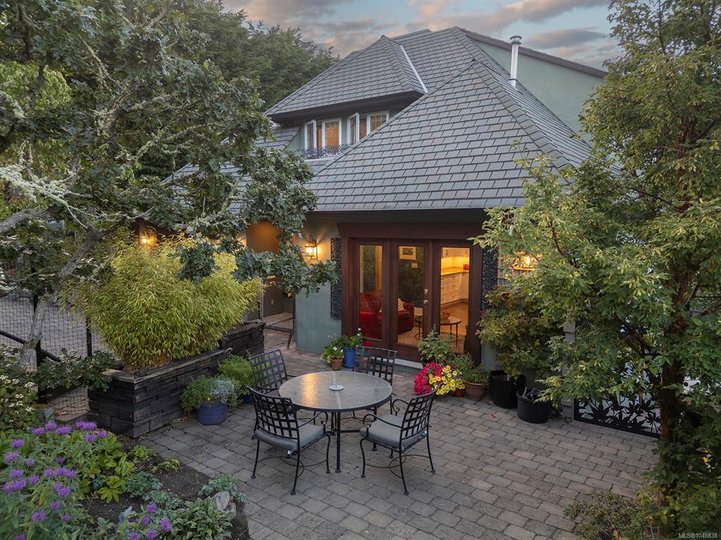 Third View of 2018 Romney Rd, Victoria, BC, V8S 4J7