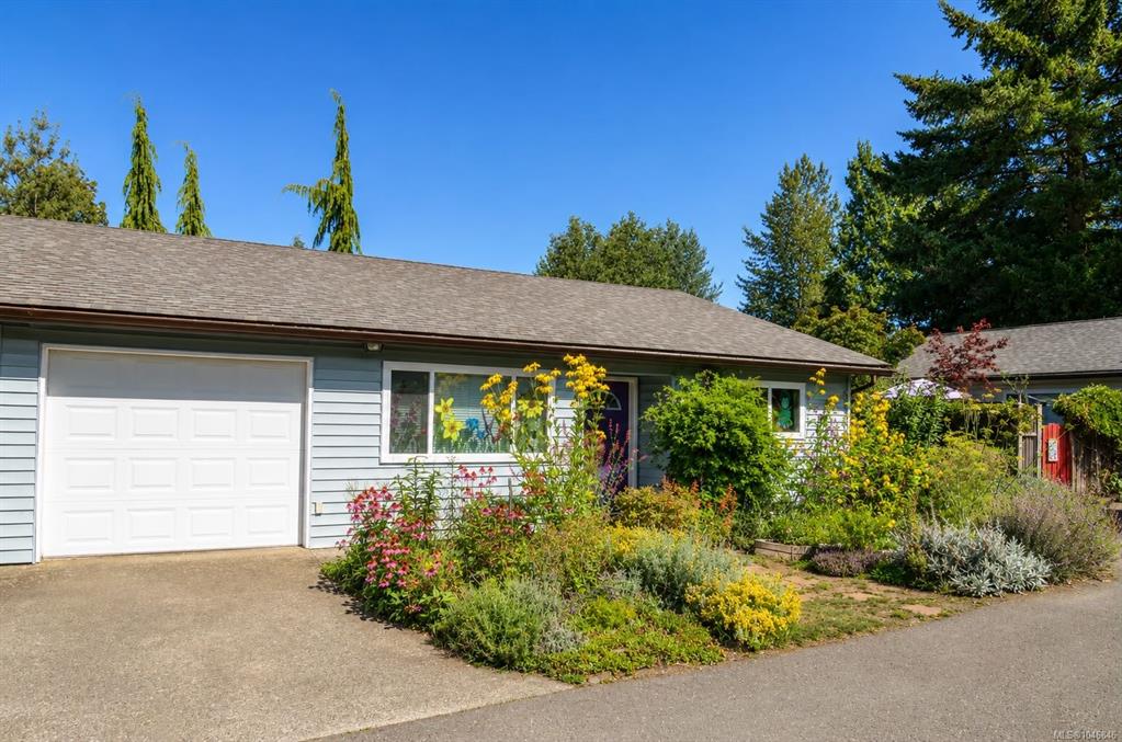 Fourth View of 1670 Piercy Ave, Courtenay, BC, V9N 3E9