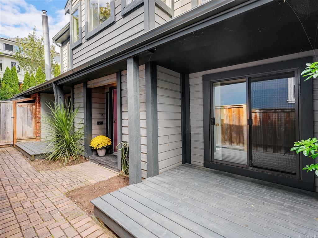111 Michigan St, 1046847, BC,