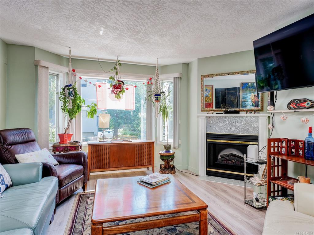 Fifth View of 9882 Fifth St, Chelsea Manor, Sidney, BC, V8L 2X3