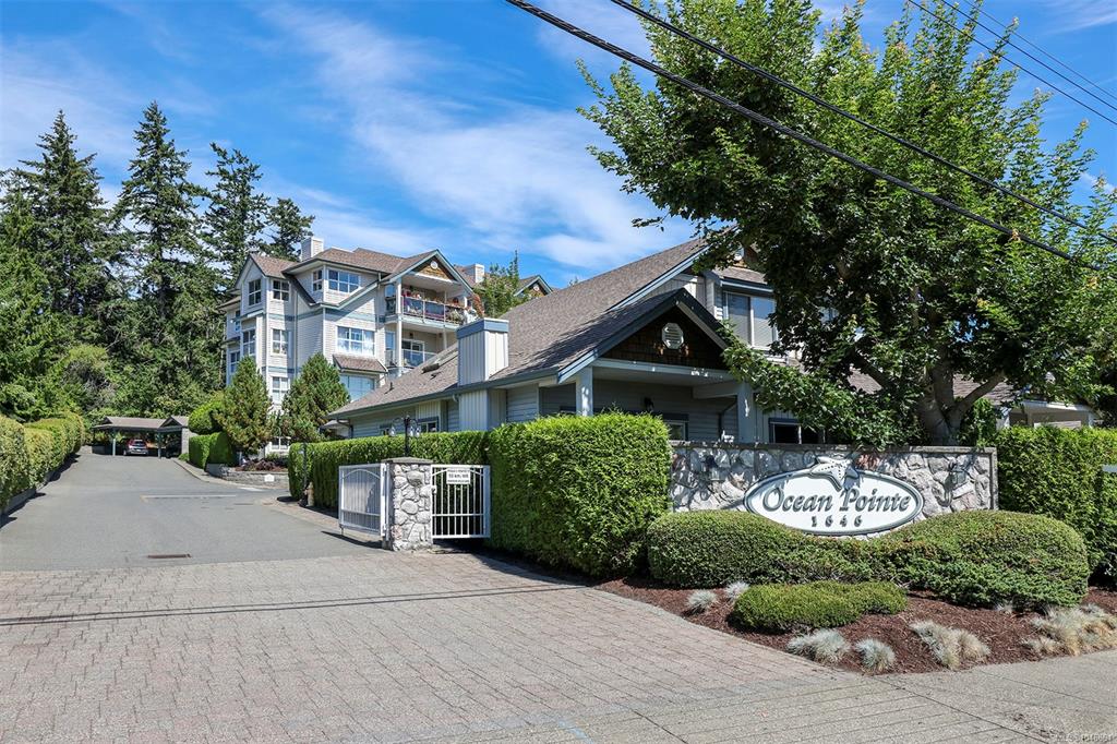 Second View of 1646 Balmoral Ave, Ocean Pointe, Comox, BC, V9M 2N1