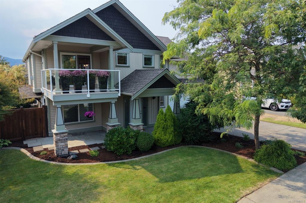 Second View of 595 Sarum Rise Way, Nanaimo, BC, V9R 7E5