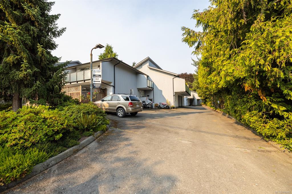 3230 Rutledge St, 1046882, BC,
