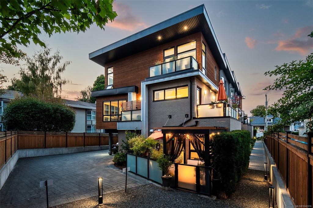 549 Toronto St, 1046916, BC,