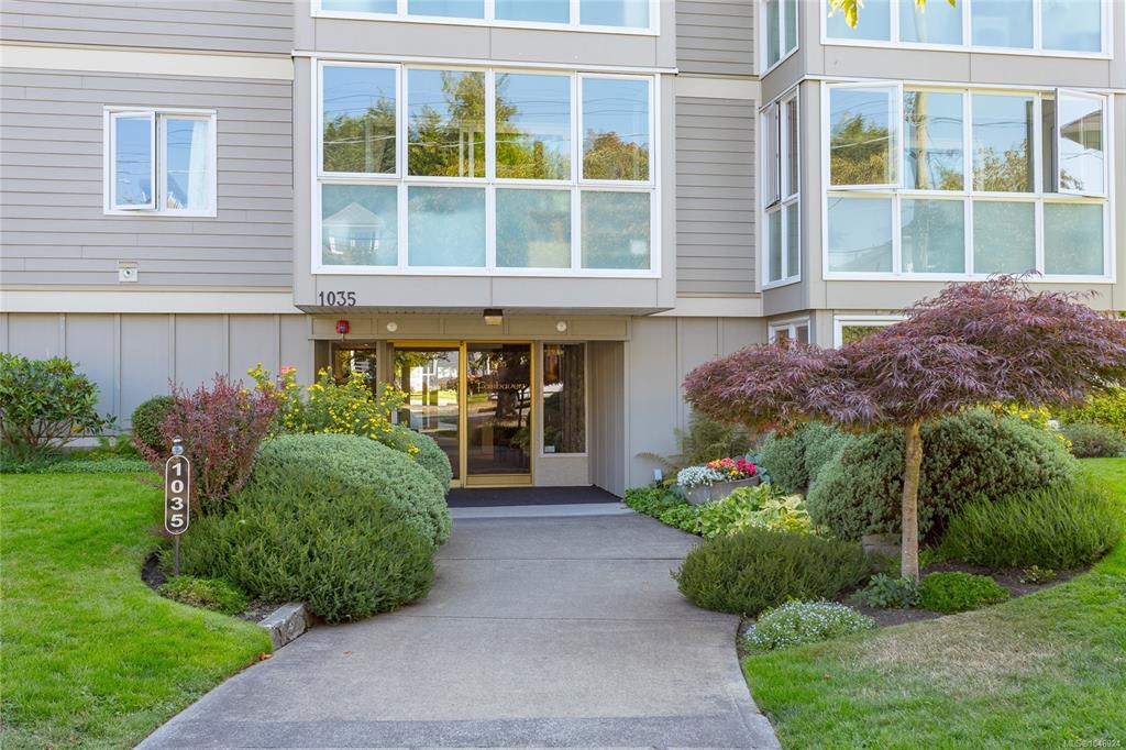 Fourth View of 1035 Southgate St, Victoria, BC, V8V 2Z1