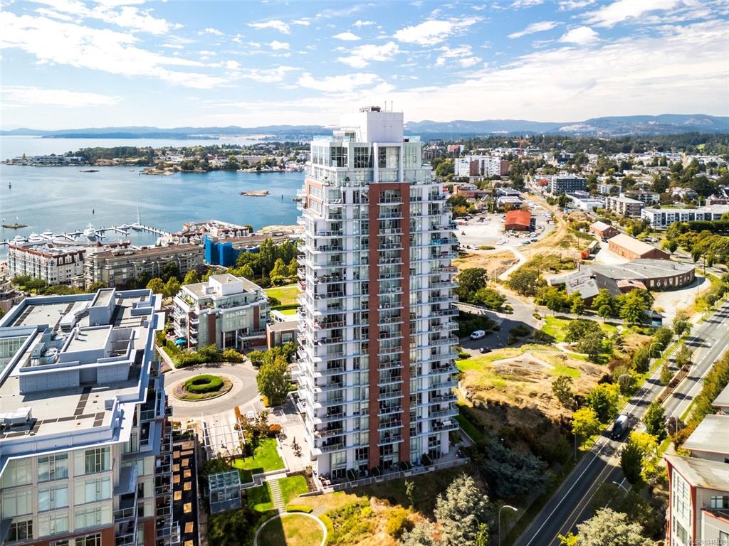 83 Saghalie Rd, 1046938, BC,