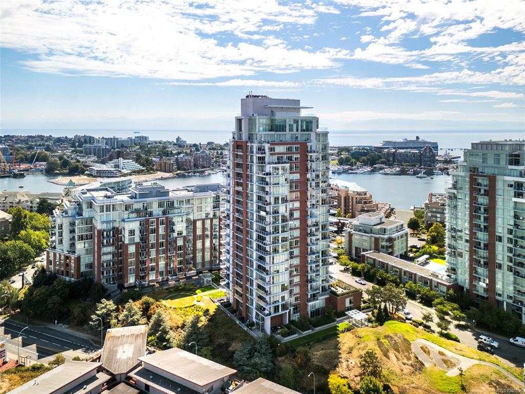 Fourth View of 83 Saghalie Rd, Promontory, Victoria, BC, V9A 0E7