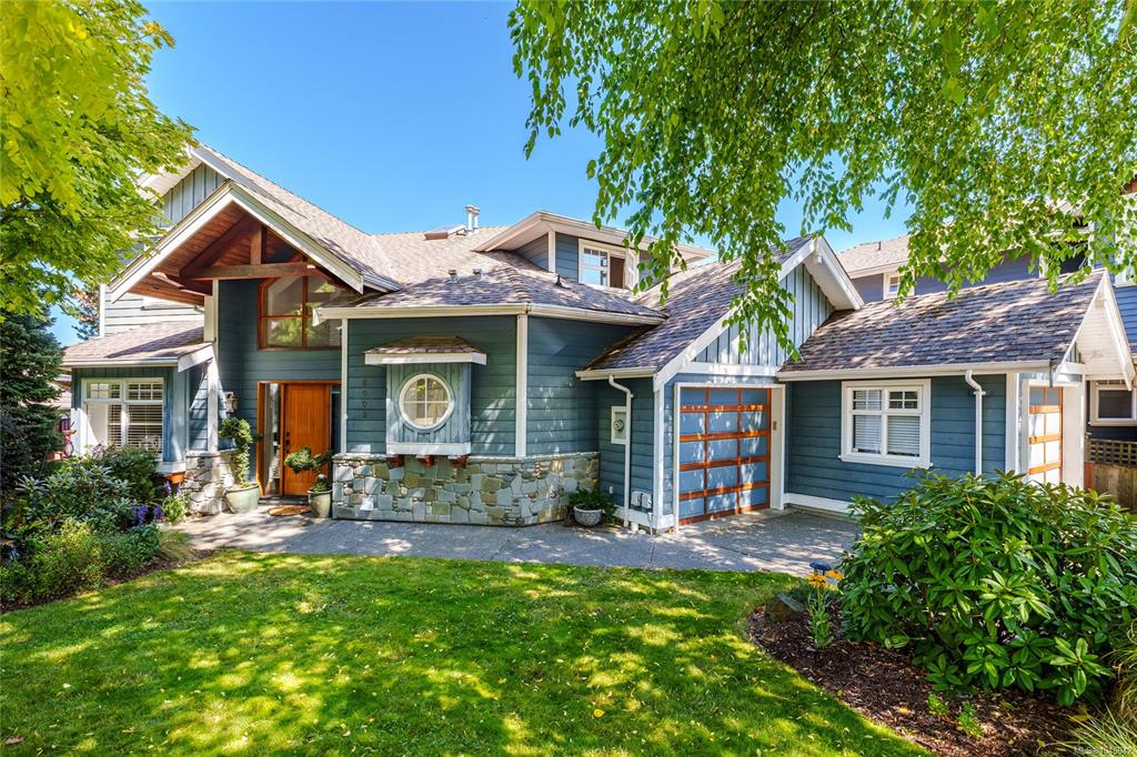 Third View of 6002 Icarus Dr, Nanaimo, BC, V9V 1C8